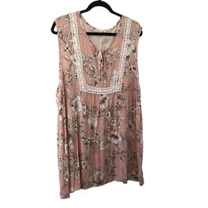 First Look 3X floral sleeveless blouse